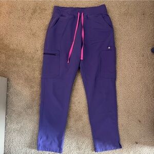 Figs Yola Scrub Pants Size Medium Petite